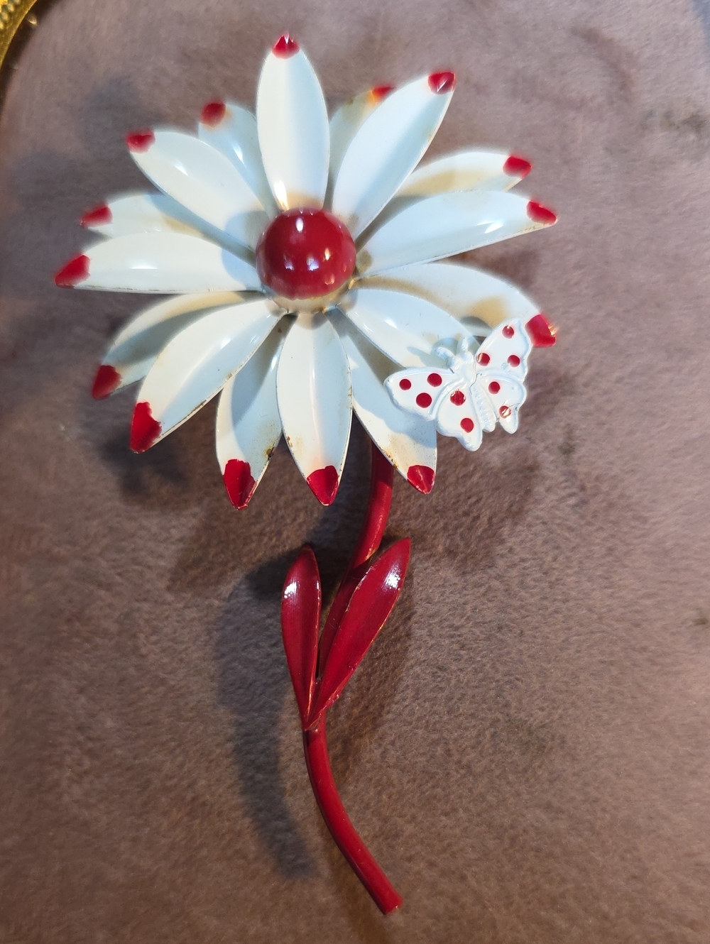 Vintage 1960s Mod Enamel Daisy Flower Brooch with Butterfly Detail - Red & White